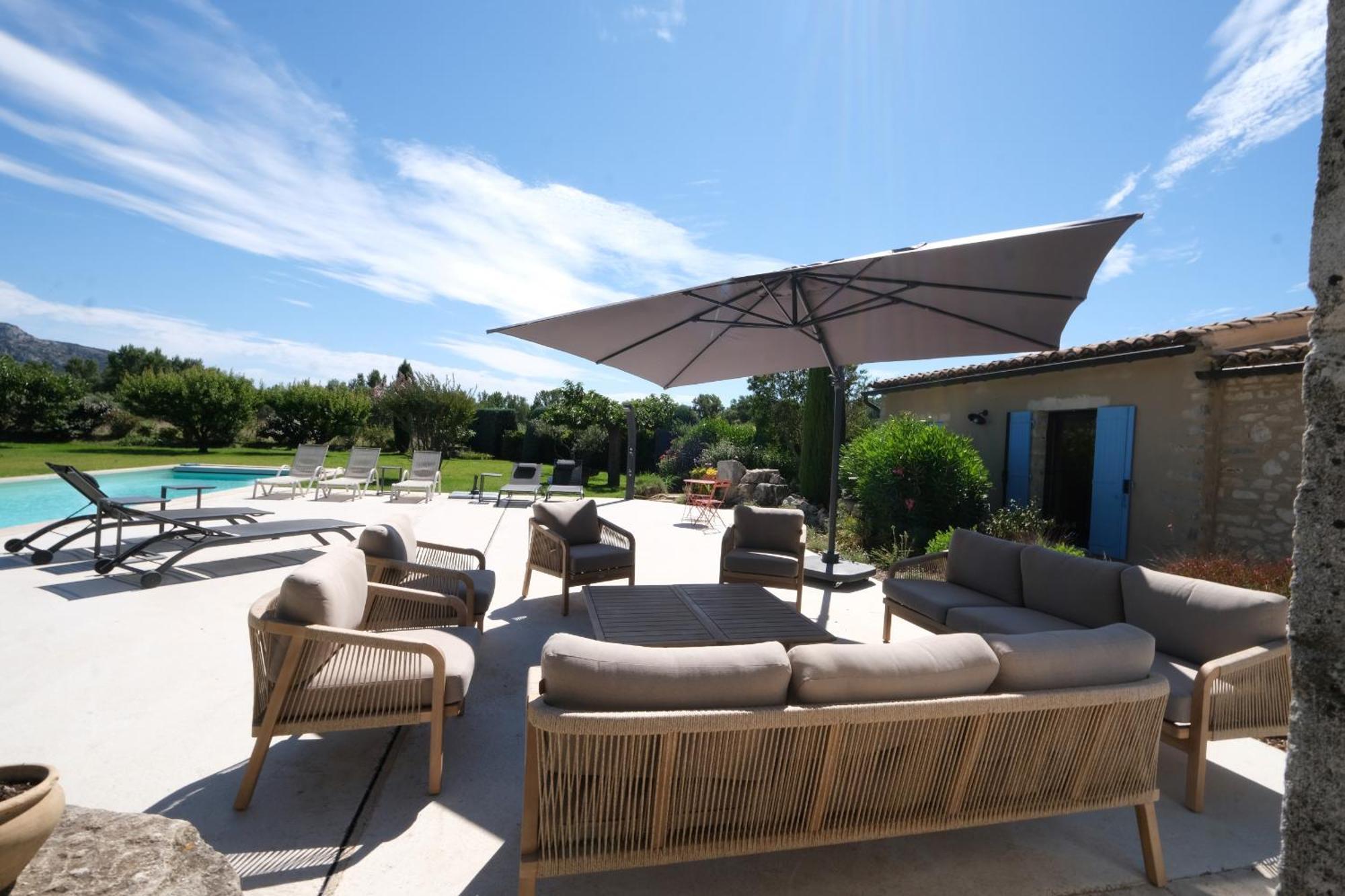 Provencal House With Heated Pool, View Of The Luberon In Robion - Accommodates 12 People. 外观 照片