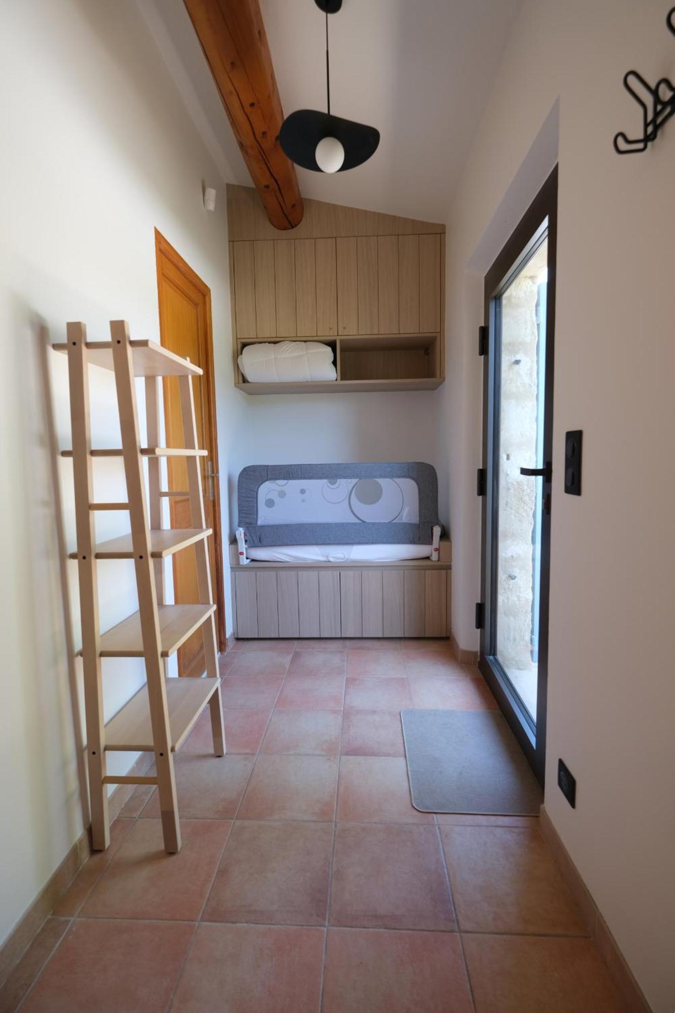Provencal House With Heated Pool, View Of The Luberon In Robion - Accommodates 12 People. 外观 照片
